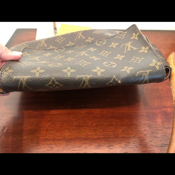 🌴Authentic Louis Vuitton Looping Mini🌴 - Picture 7 of 8